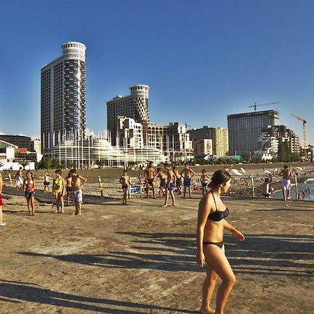 Sebi Apartment Batumi Towers Bagian luar foto